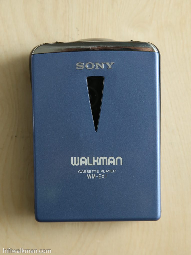 索尼首个顶开门的磁带随身听 sony walkman wm-ex1